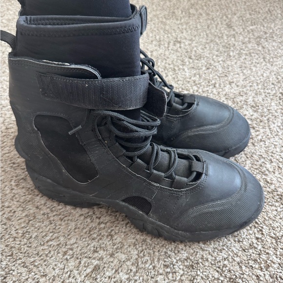 NRS WORKBOOT WETSHOES - Picture 2 of 4